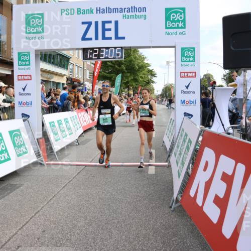 15.09.2024 - PSD Bank Halbmarathon Strokosch-Dieckow http://msf.ph/oto/7090534 15.09.2024 11:23:56 Ziel 638, 645, 687, 865, 894, 941, 1034, 1072 meine-sportfotos.de