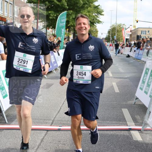 15.09.2024 - PSD Bank Halbmarathon Strokosch-Dieckow http://msf.ph/oto/7090585 15.09.2024 12:30:15 Ziel 2291, 2454, 3091, 3270, 3362 meine-sportfotos.de