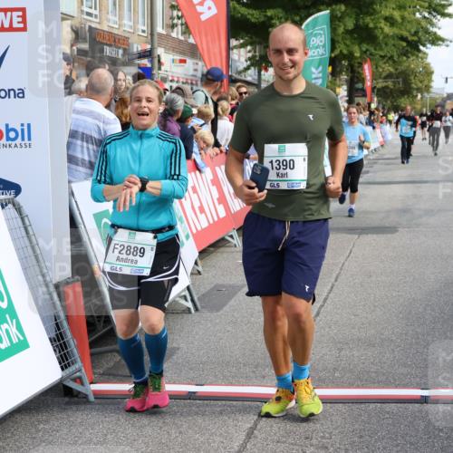 15.09.2024 - PSD Bank Halbmarathon Strokosch-Dieckow http://msf.ph/oto/7090604 15.09.2024 12:30:25 Ziel 1390, 2291, 2454, 2889, 3349 meine-sportfotos.de