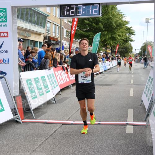 15.09.2024 - PSD Bank Halbmarathon Strokosch-Dieckow http://msf.ph/oto/7090636 15.09.2024 11:24:03 Ziel 645, 672, 675, 865, 894, 941, 1034, 1072 meine-sportfotos.de