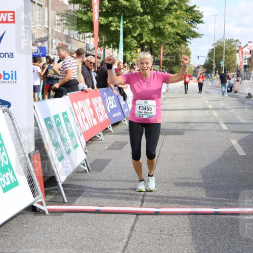 15.09.2024 - PSD Bank Halbmarathon Strokosch-Dieckow http://msf.ph/oto/7090649 15.09.2024 12:47:05 Ziel 1784, 3455 meine-sportfotos.de