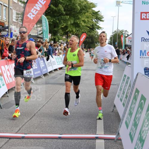 15.09.2024 - PSD Bank Halbmarathon Strokosch-Dieckow http://msf.ph/oto/7090681 15.09.2024 11:32:44 Ziel 731, 902, 911, 1121, 1135, 1141, 1447, 2478, 2608 meine-sportfotos.de