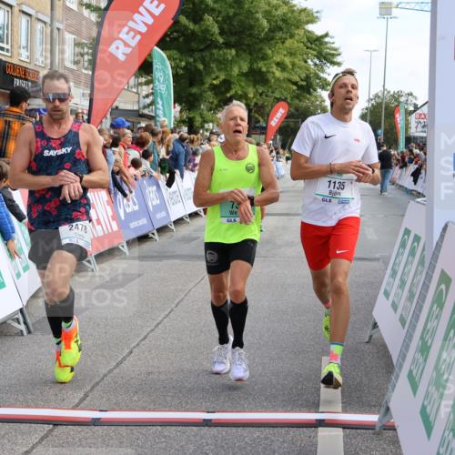 15.09.2024 - PSD Bank Halbmarathon Strokosch-Dieckow http://msf.ph/oto/7090698 15.09.2024 11:32:45 Ziel 731, 902, 911, 1121, 1135, 1141, 1447, 2478, 2608 meine-sportfotos.de