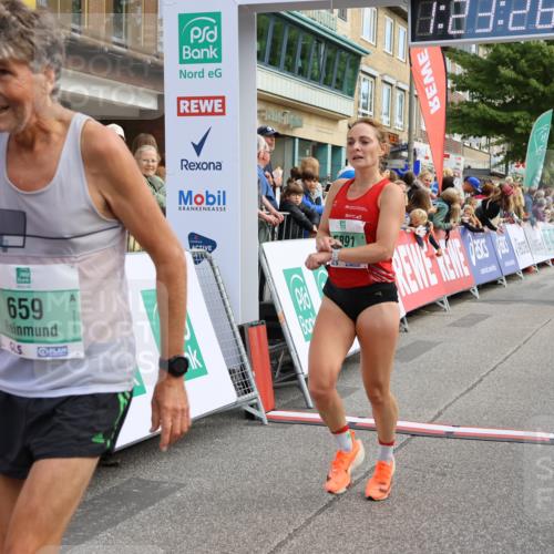 15.09.2024 - PSD Bank Halbmarathon Strokosch-Dieckow http://msf.ph/oto/7090734 15.09.2024 11:24:19 Ziel 610, 659, 672, 675, 891, 1098 meine-sportfotos.de