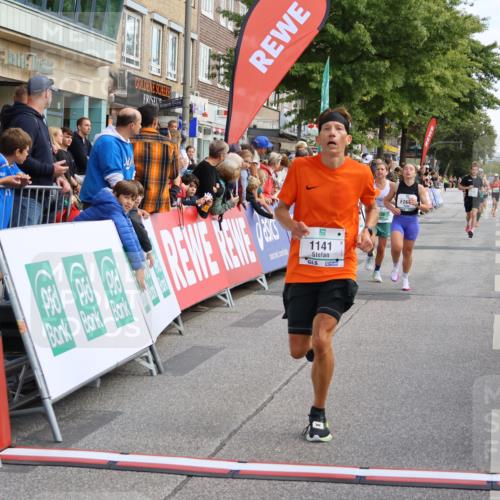 15.09.2024 - PSD Bank Halbmarathon Strokosch-Dieckow http://msf.ph/oto/7090738 15.09.2024 11:32:52 Ziel 731, 936, 1084, 1122, 1135, 1141, 1447, 2478, 2608, 2649 meine-sportfotos.de