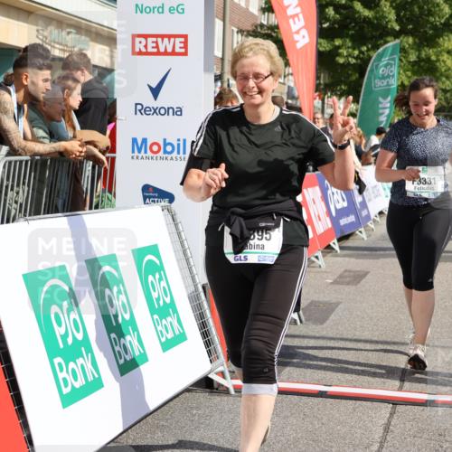 15.09.2024 - PSD Bank Halbmarathon Strokosch-Dieckow http://msf.ph/oto/7090759 15.09.2024 12:48:05 Ziel 3331, 3395, 3459, 3460, 3461 meine-sportfotos.de