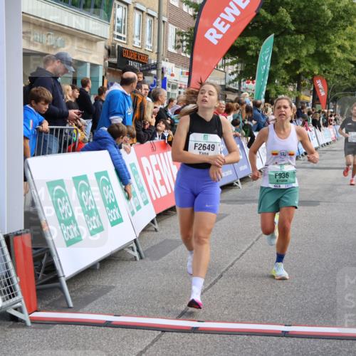 15.09.2024 - PSD Bank Halbmarathon Strokosch-Dieckow http://msf.ph/oto/7090761 15.09.2024 11:32:54 Ziel 731, 762, 936, 1084, 1122, 1135, 1141, 1447, 2478, 2608, 2649 meine-sportfotos.de