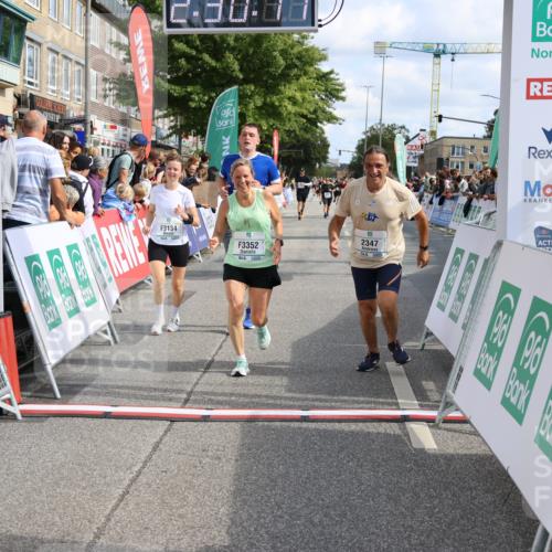 15.09.2024 - PSD Bank Halbmarathon Strokosch-Dieckow http://msf.ph/oto/7090780 15.09.2024 12:31:02 Ziel 2152, 2347, 2447, 3134, 3352 meine-sportfotos.de