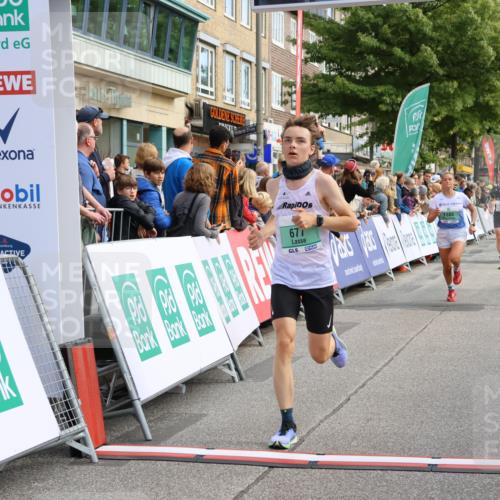 15.09.2024 - PSD Bank Halbmarathon Strokosch-Dieckow http://msf.ph/oto/7090786 15.09.2024 11:24:33 Ziel 610, 644, 677, 883, 1014 meine-sportfotos.de
