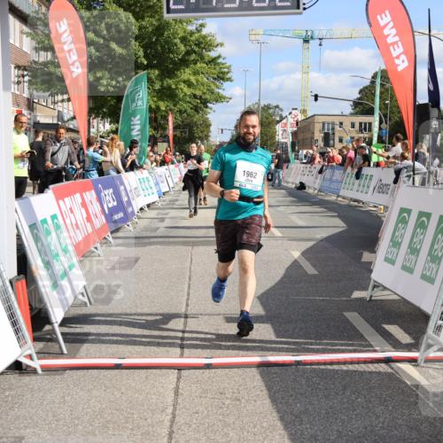 15.09.2024 - PSD Bank Halbmarathon Strokosch-Dieckow http://msf.ph/oto/7090789 15.09.2024 12:49:53 Ziel 1962, 2529, 3113 meine-sportfotos.de