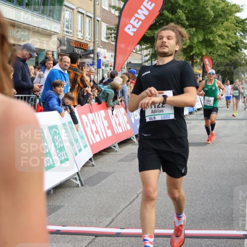 15.09.2024 - PSD Bank Halbmarathon Strokosch-Dieckow http://msf.ph/oto/7090790 15.09.2024 11:32:58 Ziel 718, 762, 927, 936, 1059, 1084, 1122, 1141, 1447, 2608, 2649 meine-sportfotos.de