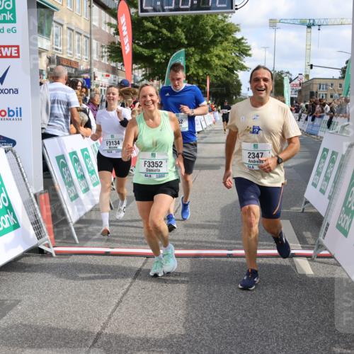 15.09.2024 - PSD Bank Halbmarathon Strokosch-Dieckow http://msf.ph/oto/7090806 15.09.2024 12:31:03 Ziel 2152, 2347, 2447, 3134, 3352 meine-sportfotos.de