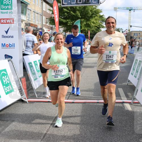 15.09.2024 - PSD Bank Halbmarathon Strokosch-Dieckow http://msf.ph/oto/7090821 15.09.2024 12:31:03 Ziel 2152, 2347, 2447, 3134, 3352 meine-sportfotos.de