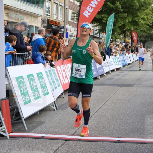 15.09.2024 - PSD Bank Halbmarathon Strokosch-Dieckow http://msf.ph/oto/7090823 15.09.2024 11:33:00 Ziel 718, 762, 927, 936, 1059, 1084, 1122, 1141, 1447, 2608, 2649 meine-sportfotos.de