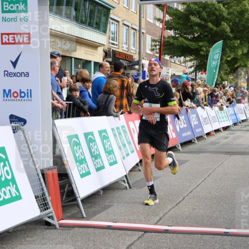 15.09.2024 - PSD Bank Halbmarathon Strokosch-Dieckow http://msf.ph/oto/7090830 15.09.2024 11:24:37 Ziel 578, 610, 644, 677, 883, 1014 meine-sportfotos.de