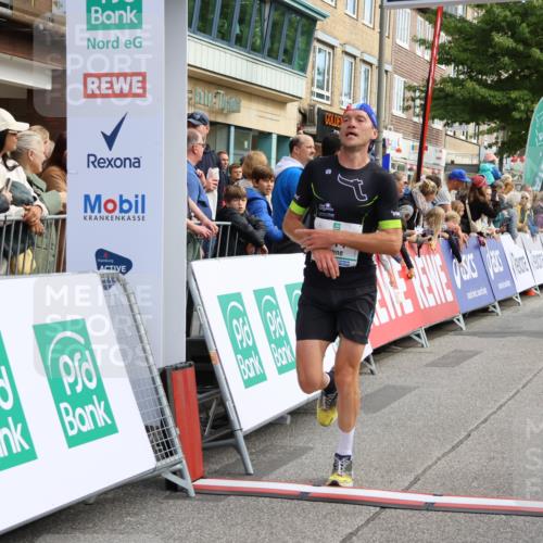 15.09.2024 - PSD Bank Halbmarathon Strokosch-Dieckow http://msf.ph/oto/7090851 15.09.2024 11:24:38 Ziel 578, 610, 644, 677, 883, 1014, 1015 meine-sportfotos.de