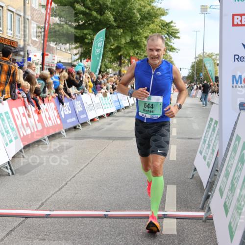 15.09.2024 - PSD Bank Halbmarathon Strokosch-Dieckow http://msf.ph/oto/7090872 15.09.2024 11:24:40 Ziel 578, 644, 677, 680, 883, 1014, 1015 meine-sportfotos.de