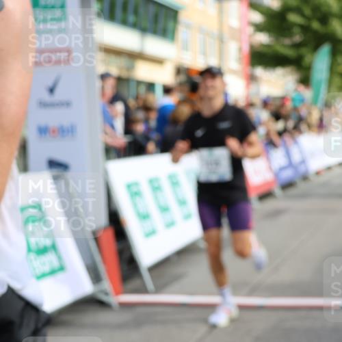 15.09.2024 - PSD Bank Halbmarathon Strokosch-Dieckow http://msf.ph/oto/7090896 15.09.2024 11:24:46 Ziel 578, 644, 680, 883, 1014, 1015 meine-sportfotos.de
