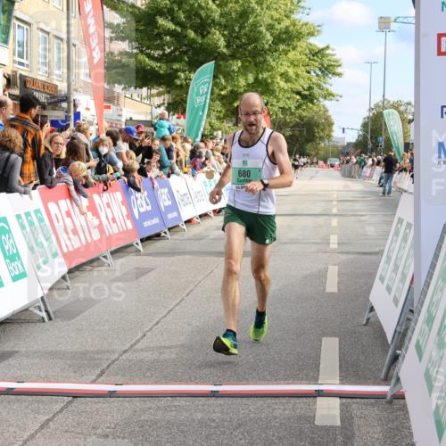 15.09.2024 - PSD Bank Halbmarathon Strokosch-Dieckow http://msf.ph/oto/7090903 15.09.2024 11:24:47 Ziel 578, 644, 680, 883, 1014, 1015 meine-sportfotos.de