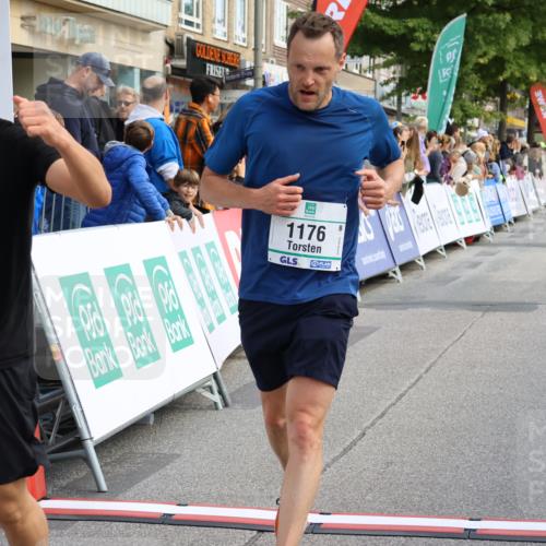 15.09.2024 - PSD Bank Halbmarathon Strokosch-Dieckow http://msf.ph/oto/7090911 15.09.2024 11:33:15 Ziel 718, 927, 1055, 1059, 1127, 1164, 1176, 1580 meine-sportfotos.de
