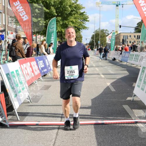 15.09.2024 - PSD Bank Halbmarathon Strokosch-Dieckow http://msf.ph/oto/7090926 15.09.2024 12:51:28 Ziel 2355 meine-sportfotos.de