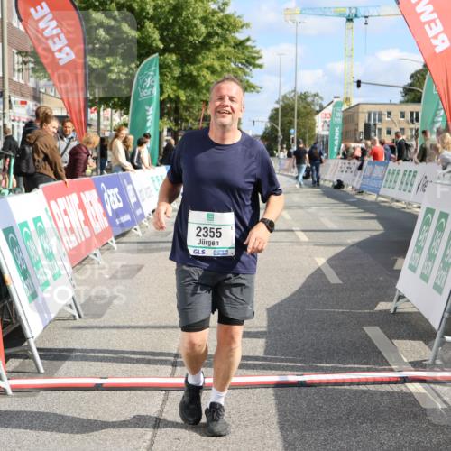 15.09.2024 - PSD Bank Halbmarathon Strokosch-Dieckow http://msf.ph/oto/7090929 15.09.2024 12:51:28 Ziel 2355 meine-sportfotos.de