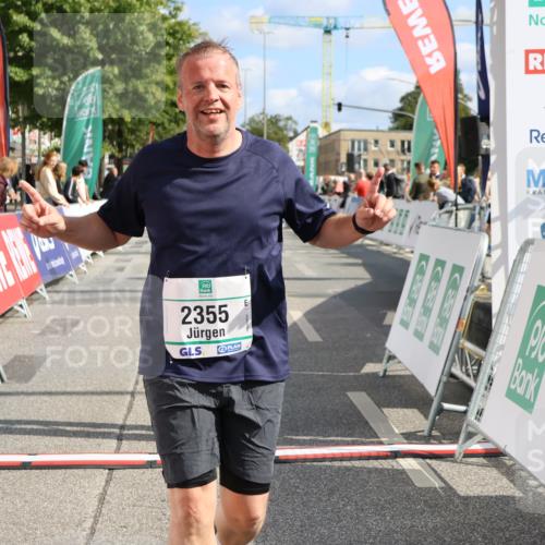 15.09.2024 - PSD Bank Halbmarathon Strokosch-Dieckow http://msf.ph/oto/7090938 15.09.2024 12:51:29 Ziel 2355 meine-sportfotos.de