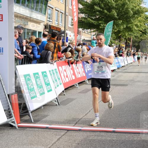 15.09.2024 - PSD Bank Halbmarathon Strokosch-Dieckow http://msf.ph/oto/7090945 15.09.2024 11:25:11 Ziel 1033, 1075 meine-sportfotos.de