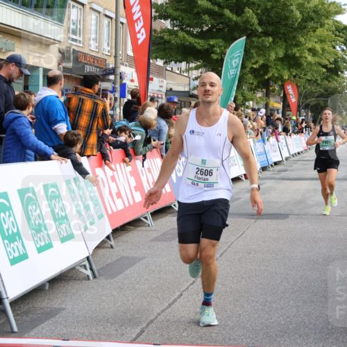 15.09.2024 - PSD Bank Halbmarathon Strokosch-Dieckow http://msf.ph/oto/7090965 15.09.2024 11:33:35 Ziel 634, 745, 921, 930, 955, 2606, 2609 meine-sportfotos.de