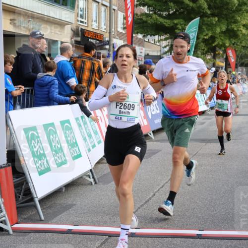 15.09.2024 - PSD Bank Halbmarathon Strokosch-Dieckow http://msf.ph/oto/7090994 15.09.2024 11:33:39 Ziel 634, 745, 921, 930, 955, 2606, 2609 meine-sportfotos.de
