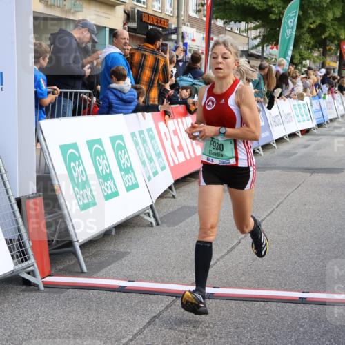 15.09.2024 - PSD Bank Halbmarathon Strokosch-Dieckow http://msf.ph/oto/7091007 15.09.2024 11:33:41 Ziel 634, 745, 921, 930, 955, 2606, 2609 meine-sportfotos.de