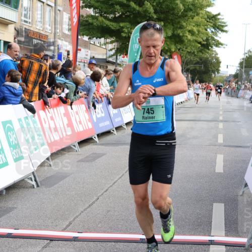 15.09.2024 - PSD Bank Halbmarathon Strokosch-Dieckow http://msf.ph/oto/7091024 15.09.2024 11:33:43 Ziel 745, 921, 930, 955, 2606, 2609 meine-sportfotos.de