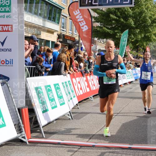 15.09.2024 - PSD Bank Halbmarathon Strokosch-Dieckow http://msf.ph/oto/7091054 15.09.2024 11:25:36 Ziel 656, 692, 709, 897, 1096, 2472 meine-sportfotos.de