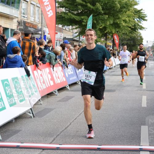15.09.2024 - PSD Bank Halbmarathon Strokosch-Dieckow http://msf.ph/oto/7091082 15.09.2024 11:33:57 Ziel 693, 904, 923, 1043, 1429, 1514, 1611 meine-sportfotos.de