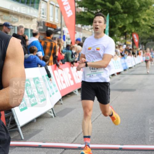 15.09.2024 - PSD Bank Halbmarathon Strokosch-Dieckow http://msf.ph/oto/7091107 15.09.2024 11:34:00 Ziel 693, 904, 923, 1043, 1429, 1514, 1611 meine-sportfotos.de