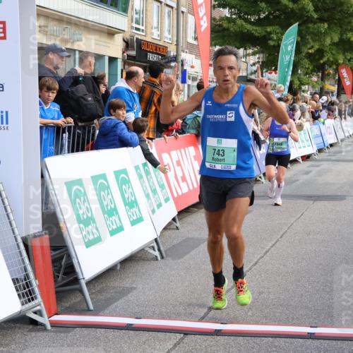 15.09.2024 - PSD Bank Halbmarathon Strokosch-Dieckow http://msf.ph/oto/7091138 15.09.2024 11:34:09 Ziel 743, 923, 946, 1043, 1429, 1460, 1514, 1611 meine-sportfotos.de