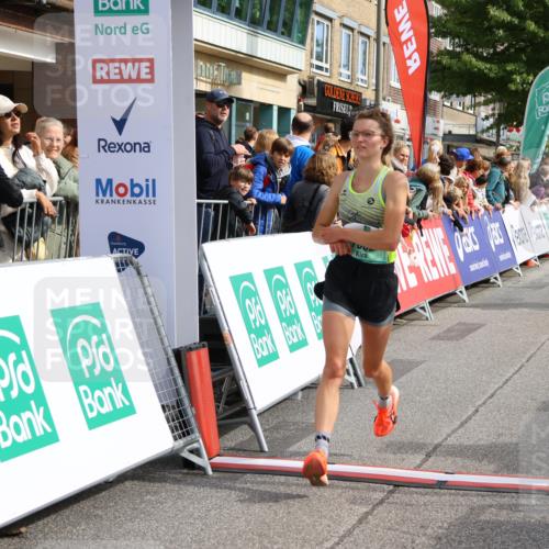 15.09.2024 - PSD Bank Halbmarathon Strokosch-Dieckow http://msf.ph/oto/7091142 15.09.2024 11:25:50 Ziel 882, 888, 1069, 2616 meine-sportfotos.de