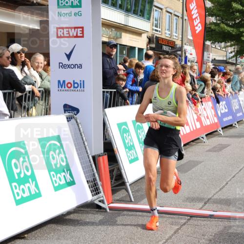 15.09.2024 - PSD Bank Halbmarathon Strokosch-Dieckow http://msf.ph/oto/7091148 15.09.2024 11:25:50 Ziel 882, 888, 1069, 2616 meine-sportfotos.de