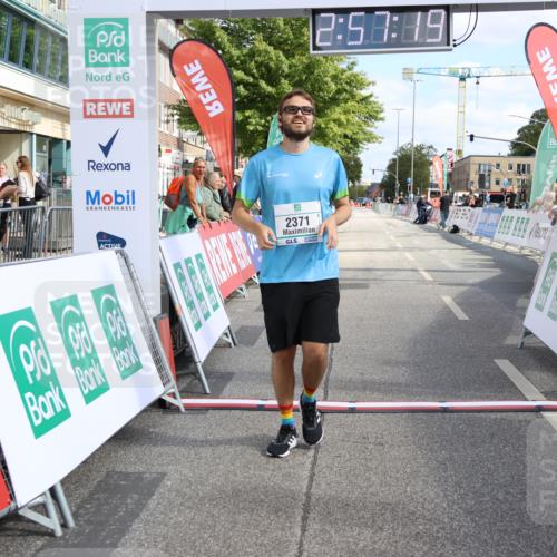 15.09.2024 - PSD Bank Halbmarathon Strokosch-Dieckow http://msf.ph/oto/7091162 15.09.2024 12:58:10 Ziel 2371 meine-sportfotos.de
