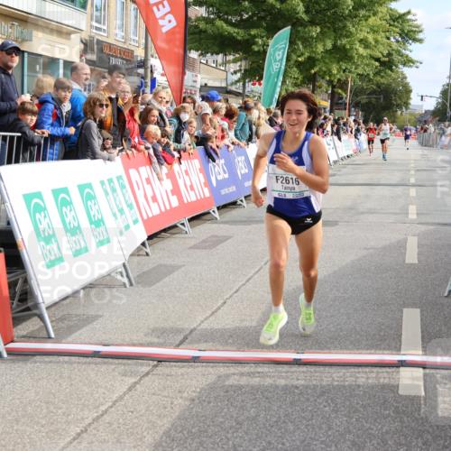 15.09.2024 - PSD Bank Halbmarathon Strokosch-Dieckow http://msf.ph/oto/7091167 15.09.2024 11:25:58 Ziel 723, 882, 888, 1069, 2616 meine-sportfotos.de