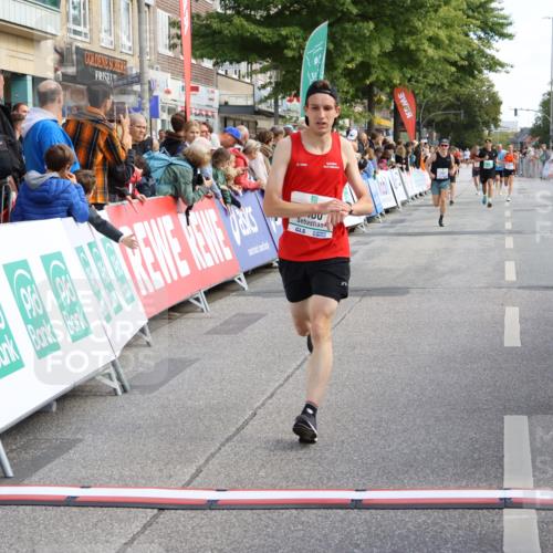 15.09.2024 - PSD Bank Halbmarathon Strokosch-Dieckow http://msf.ph/oto/7091171 15.09.2024 11:34:14 Ziel 646, 743, 923, 946, 1043, 1396, 1460, 2467 meine-sportfotos.de