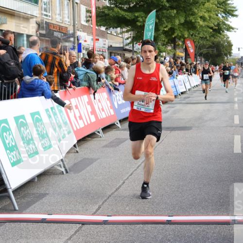 15.09.2024 - PSD Bank Halbmarathon Strokosch-Dieckow http://msf.ph/oto/7091175 15.09.2024 11:34:14 Ziel 646, 743, 923, 946, 1043, 1396, 1460, 2467 meine-sportfotos.de