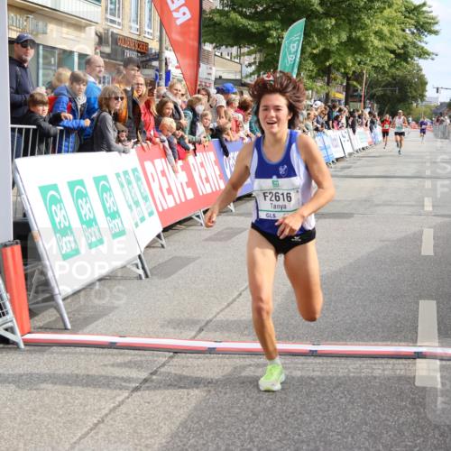 15.09.2024 - PSD Bank Halbmarathon Strokosch-Dieckow http://msf.ph/oto/7091176 15.09.2024 11:25:58 Ziel 723, 882, 888, 1069, 2616 meine-sportfotos.de