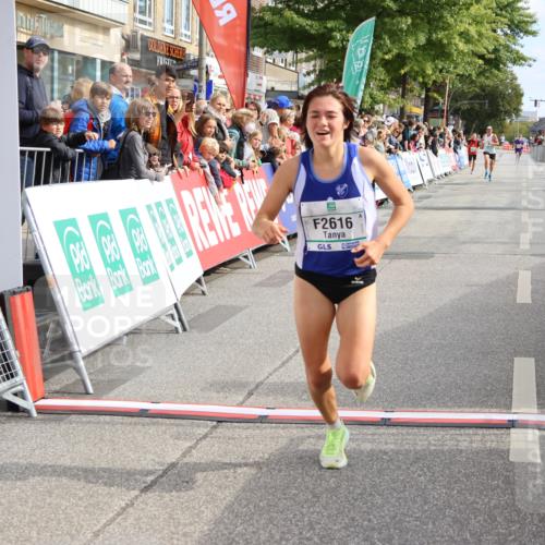 15.09.2024 - PSD Bank Halbmarathon Strokosch-Dieckow http://msf.ph/oto/7091178 15.09.2024 11:25:58 Ziel 723, 882, 888, 1069, 2616 meine-sportfotos.de