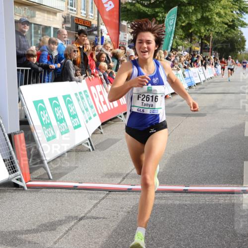 15.09.2024 - PSD Bank Halbmarathon Strokosch-Dieckow http://msf.ph/oto/7091185 15.09.2024 11:25:58 Ziel 723, 882, 888, 1069, 2616 meine-sportfotos.de