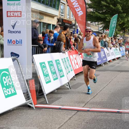15.09.2024 - PSD Bank Halbmarathon Strokosch-Dieckow http://msf.ph/oto/7091190 15.09.2024 11:26:06 Ziel 670, 671, 723, 1025, 2616 meine-sportfotos.de