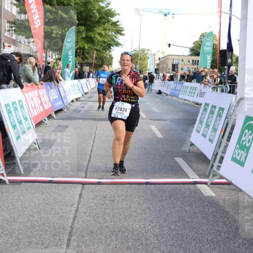 15.09.2024 - PSD Bank Halbmarathon Strokosch-Dieckow http://msf.ph/oto/7091197 15.09.2024 13:00:36 Ziel 2433, 2435, 2830 meine-sportfotos.de