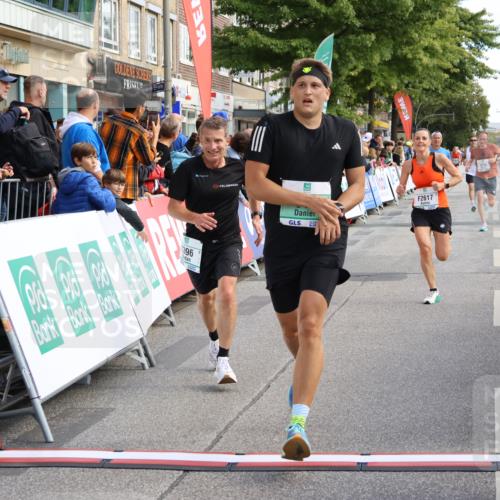 15.09.2024 - PSD Bank Halbmarathon Strokosch-Dieckow http://msf.ph/oto/7091213 15.09.2024 11:34:21 Ziel 646, 713, 743, 946, 1214, 1396, 1460, 1802, 2467, 2617 meine-sportfotos.de