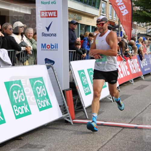 15.09.2024 - PSD Bank Halbmarathon Strokosch-Dieckow http://msf.ph/oto/7091215 15.09.2024 11:26:06 Ziel 670, 671, 723, 1025, 2616 meine-sportfotos.de