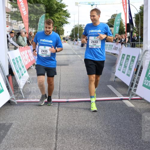 15.09.2024 - PSD Bank Halbmarathon Strokosch-Dieckow http://msf.ph/oto/7091229 15.09.2024 13:00:43 Ziel 2433, 2435, 2830 meine-sportfotos.de